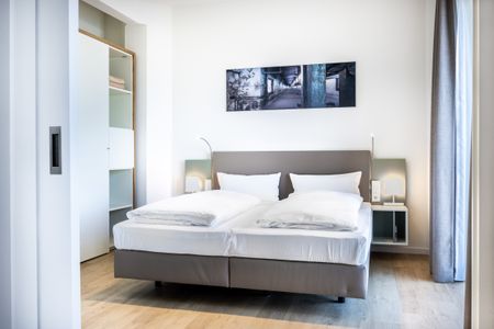 Krusespeicher Krusespeicher 4-59 Wismar - Schlafzimmer mit Doppelbett