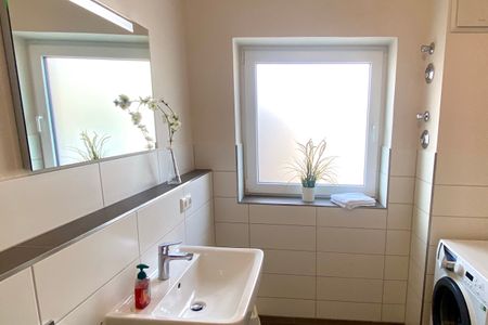 2203 - Bella Dahme -