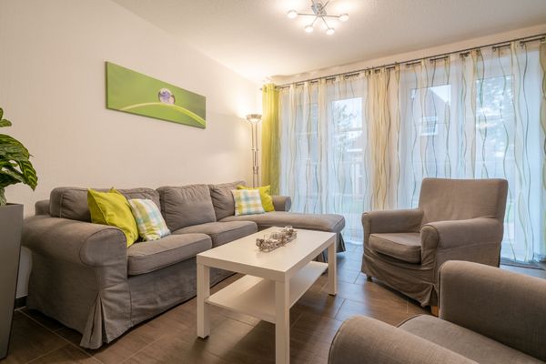  Westküstenhuus Dorf - Wohnzimmer