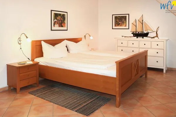 Schlafzimmer Haus Südstrand Ferienwohnung 8