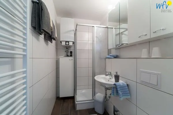 Badezimmer Holiday Residenz II Ferienwohnung Leuchtturmblick