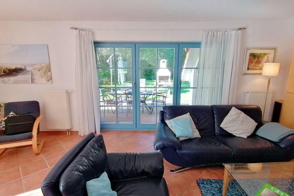 Ferienpark Freesenbruch Doppelhaushälfte 11 - Windflüchter Ostseeheilbad Zingst - Wohnbereich