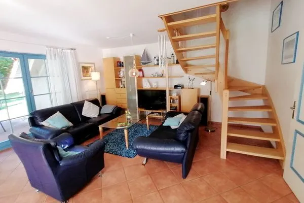 Wohnbereich Ferienpark Freesenbruch Doppelhaushälfte 11 - Windflüchter