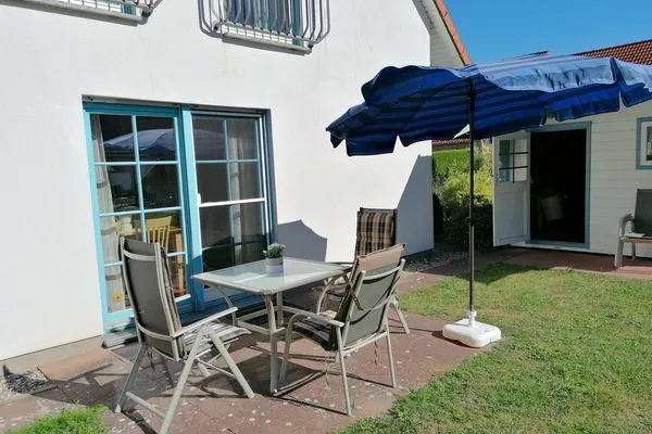 Terrasse Ferienpark Freesenbruch Doppelhaushälfte 11 - Windflüchter