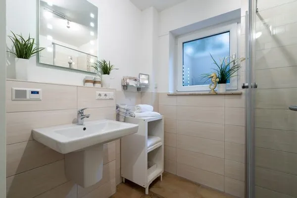 Badezimmer  Ferienwohnung "Strandhaus Möwenberg App. 11"