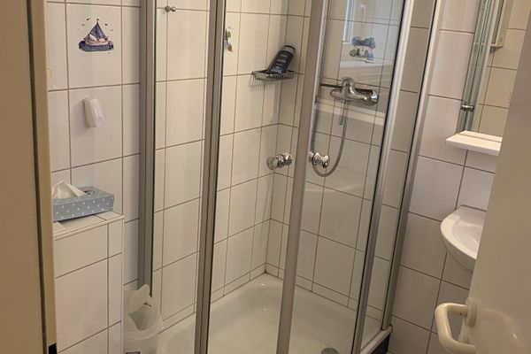  Ferienwohnung Asche  - Badezimmer