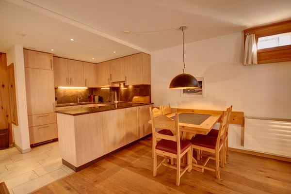 Chesa Munteratsch 2-Zimmerwohnung 408 Typ F Silvaplana - Kitchen