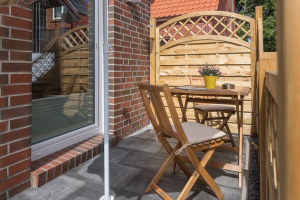  Ferienwohnung Vissers Seehstern Norderney - Terrasse