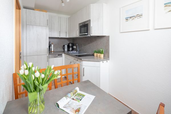  Ferienwohnung Strandflieder Norderney - Küche / Küchenzeile