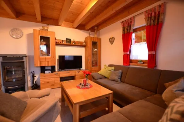 Wohnzimmer  Alpensee - Feriendorf Via Claudia Haus 82