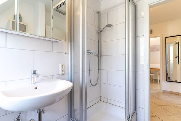  Whg. Austernfischer Sonnenwinkel Böhl - Badezimmer