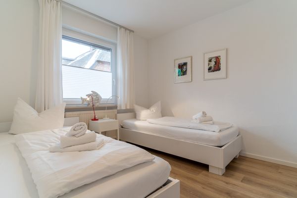  Whg. Seeschwalbe Haus Sonnenwinkel Böhl - Schlafzimmer