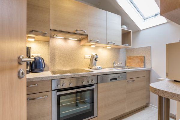  Wohnung Seeschwalbe Dorf - Küche / Küchenzeile