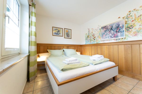 Altes Bauernhaus Hund Schmallenberg - Schlafzimmer 2 Wohnung Hund