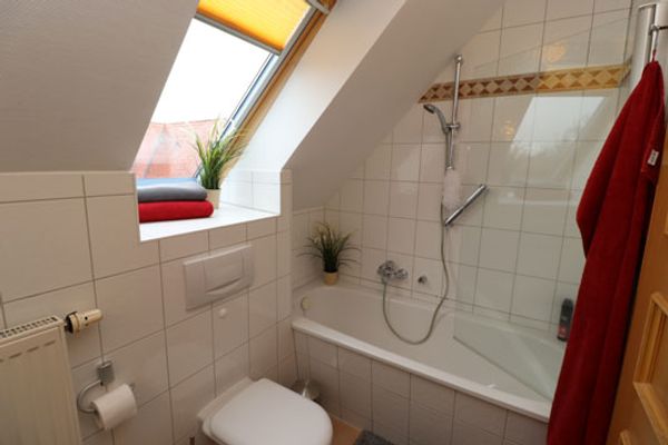 OEWERN DIEK Haus Waderkierl, App. 37 "Meeresbrise mit Strandkorb" Ostseebad Wustrow - 