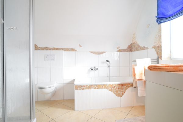 Doppelhaus Dreifachhexe Schmallenberg - Badezimmer Dreifachhexe