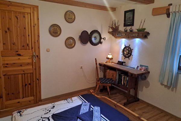  Koje Born - Schlafzimmer