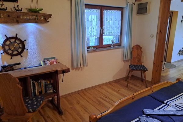  Koje Born - Schlafzimmer