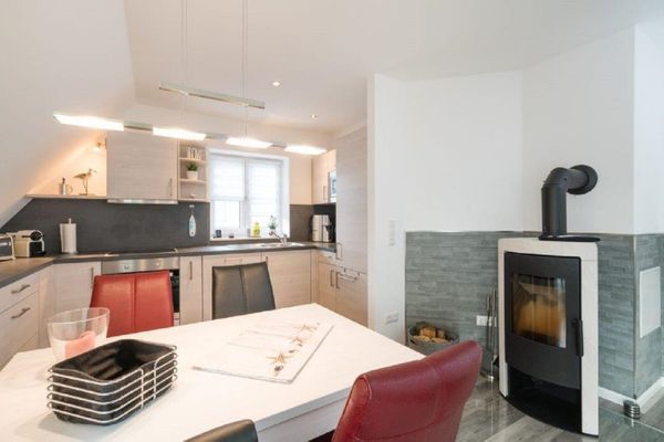  Wohnung Kleine Auszeit Dorf - Kamin-/Ofen