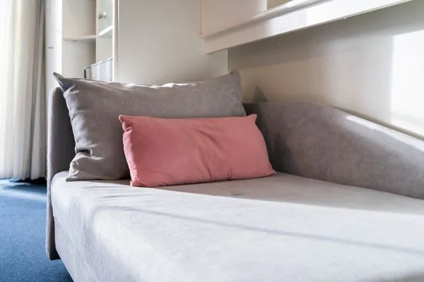 Wohnzimmer, Fernseher, Couch, Sofa, Esstisch, Sitzecke Gorch-Fock-Park Ferienwohnung "App. 3"