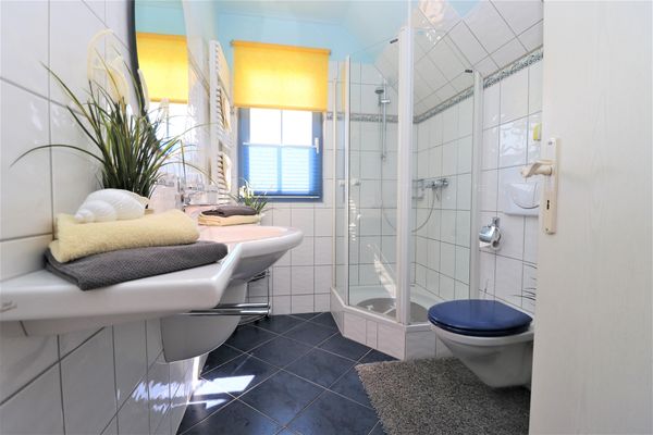 FERIENHÄUSER Uns Lütt Hus Ostseebad Dierhagen - 