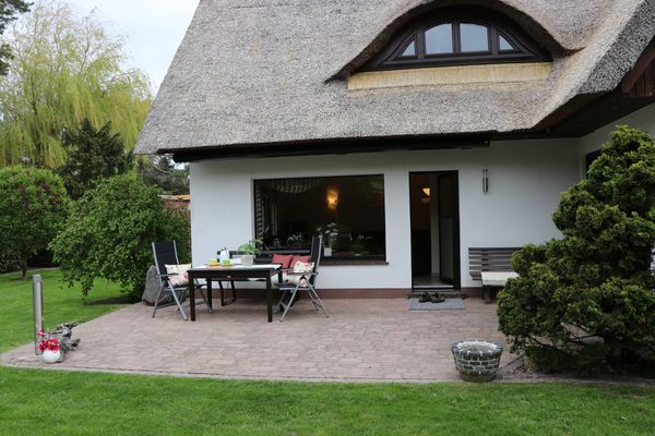 FERIENHÄUSER Strandhaus Leo Ostseebad Dierhagen - 