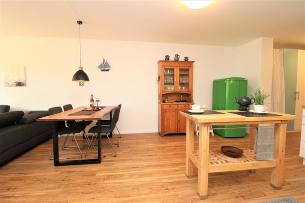 BICKBEEREN SCHWEIZ Villa Amalia, "Dicker Fisch" Ostseebad Dierhagen - 