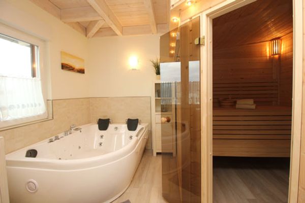 KÄPT´N BRASS Villa 2 App 7 Penthouse Ambiente Ostseebad Dierhagen - 