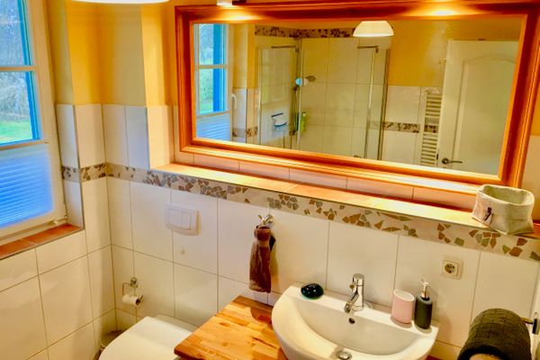 Straminke 4b Wohnung Strandläufer Zingst - Badezimmer