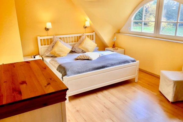  Straminke 4b Wohnung Dünentraum Zingst - Schlafzimmer