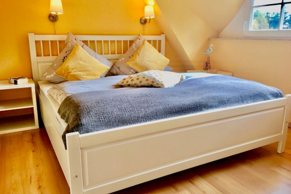  Straminke 4b Wohnung Dünentraum Zingst - Schlafzimmer