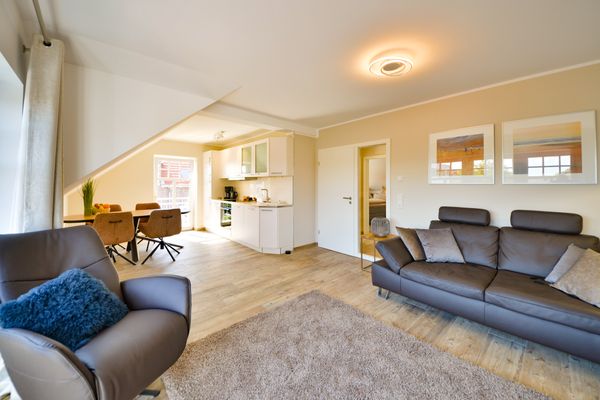 An oolt Lüchttoorn Wangerooge - Wohnzimmer
