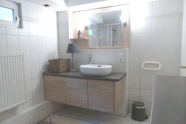 Achtern Diek Haus 1a Zingst - Badezimmer