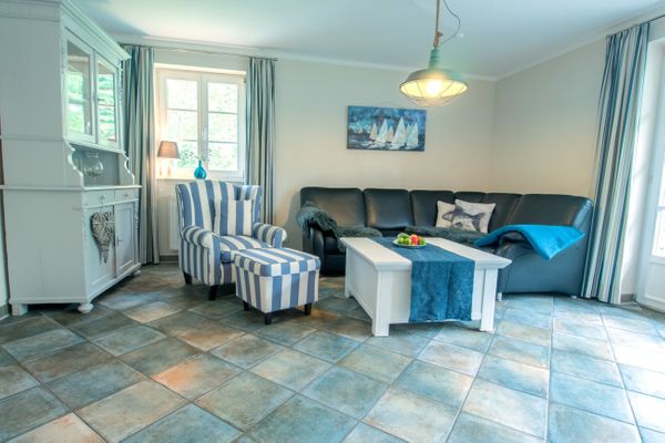 Achtern Diek Haus 2c Zingst - Wohnzimmer