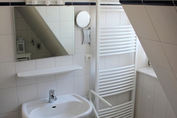 Achtern Diek Haus 3a Wohnung 5 Zingst - Badezimmer