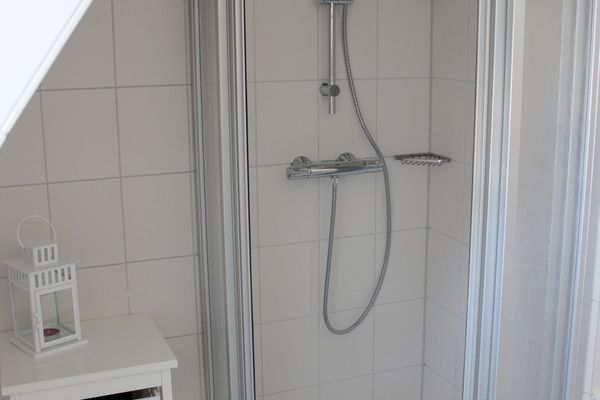 Achtern Diek Haus 3a Wohnung 5 Zingst - Badezimmer
