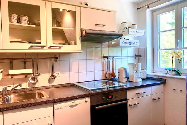 Achtern Diek Haus 6 Wohnung 6 Zingst - Küche / Küchenzeile