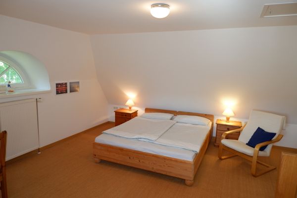 Achtern Diek Haus 8 Wohnung 4 Zingst - Schlafzimmer