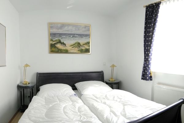 Achtern Diek Haus 10 Wohnung 1 Zingst - Schlafzimmer
