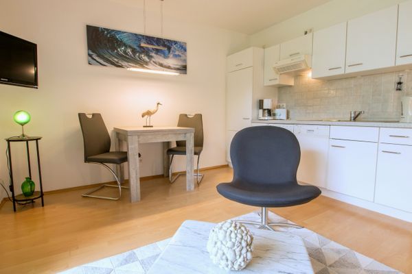 Achtern Diek Haus 10 Wohnung 2 Zingst - Küche / Küchenzeile