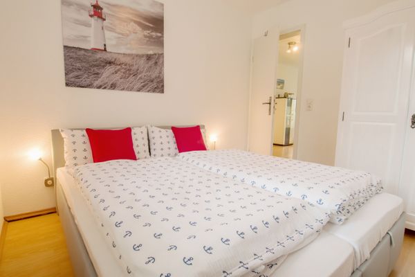 Achtern Diek Haus 10 Wohnung 2 Zingst - Schlafzimmer
