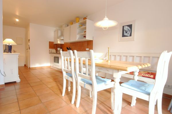 Achtern Diek Haus 12b Wohnung 2 Zingst - Küche / Küchenzeile