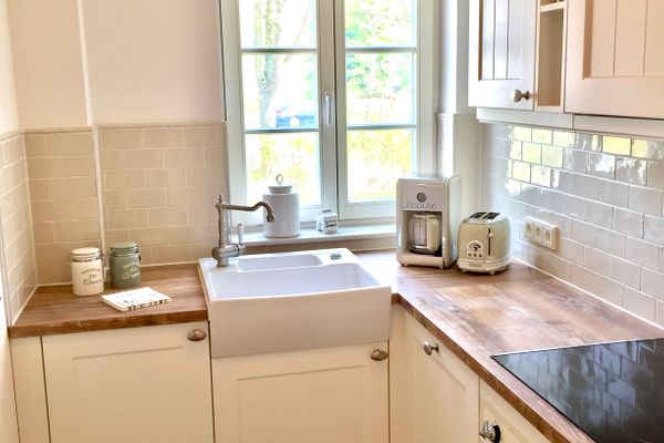 Achtern Diek Haus 13b Wohnung 3 Zingst - Küche / Küchenzeile