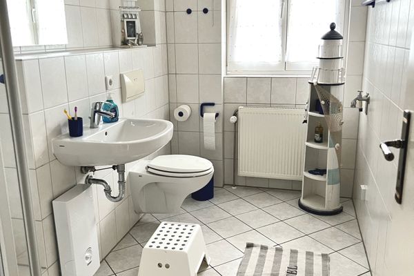 Achtern Diek Haus 15d Wohnung 6 Zingst - Badezimmer