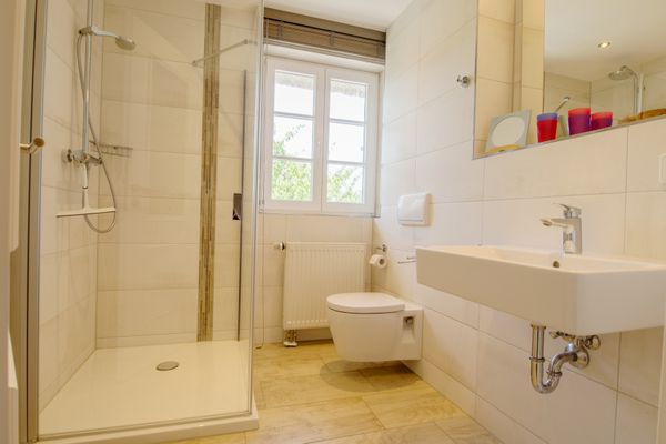 Achtern Diek Haus 2c Zingst - Badezimmer