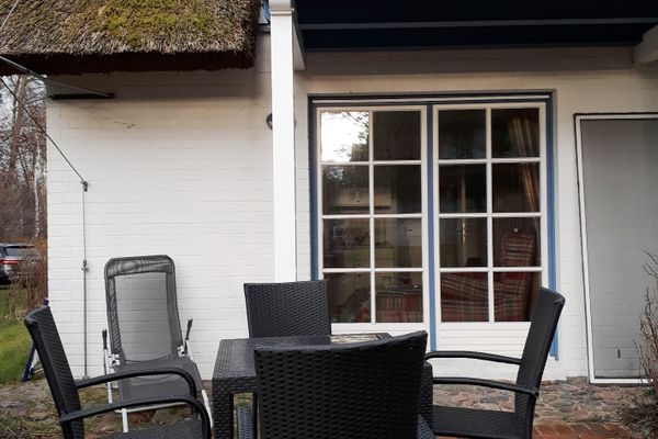 Achtern Diek Haus 6 Wohnung 4 Zingst - Terrasse