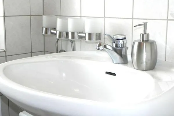 Badezimmer in der Ferienwohnung Jessen´s Wattblick in Wittdün auf Amrum  Ferienwohnung *Jessen´s Wattblick*