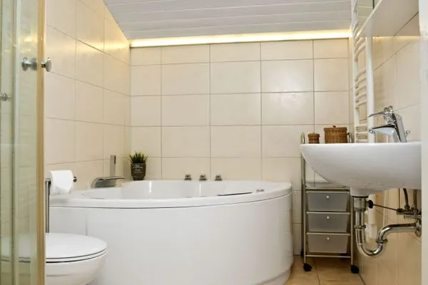 Bathroom Dänisches Ferienhaus am Salzhaff, Haus Poseidon