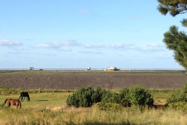 Weißes Dünenhaus mit Meerblick Dorf - 