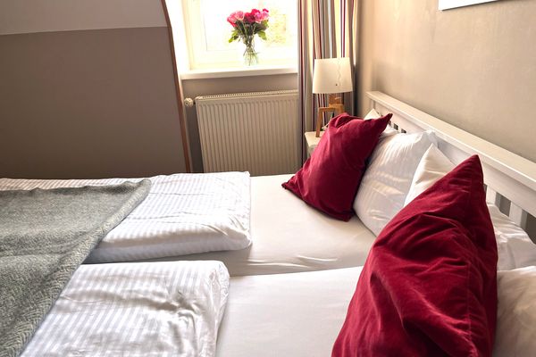 Haus Nordseebude Oli - OG links Nordseebude Ording - Schlafzimmer